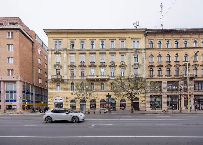 Marianna Budapest
